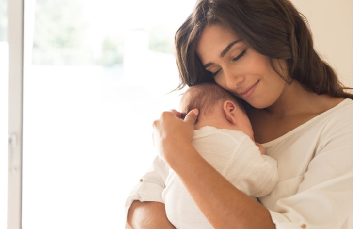 Peněžitá pomoc v mateřství - jak se o ní žádá?