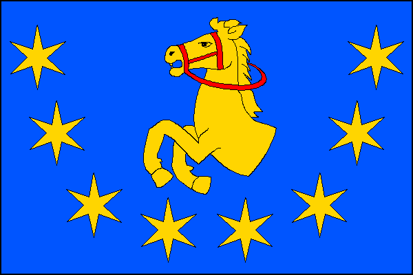 Modrý list s půlí žlutého koně ve skoku s červeným uzděním provázeným v půlkruhu osmi žlutými šesticípými hvězdami vycházejícími od horního rohu do horního cípu. Poměr šířky k délce listu je 2:3.